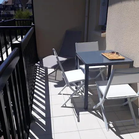 Charmante Villegiature A 150M De La Plage Cabourg Exterior photo
